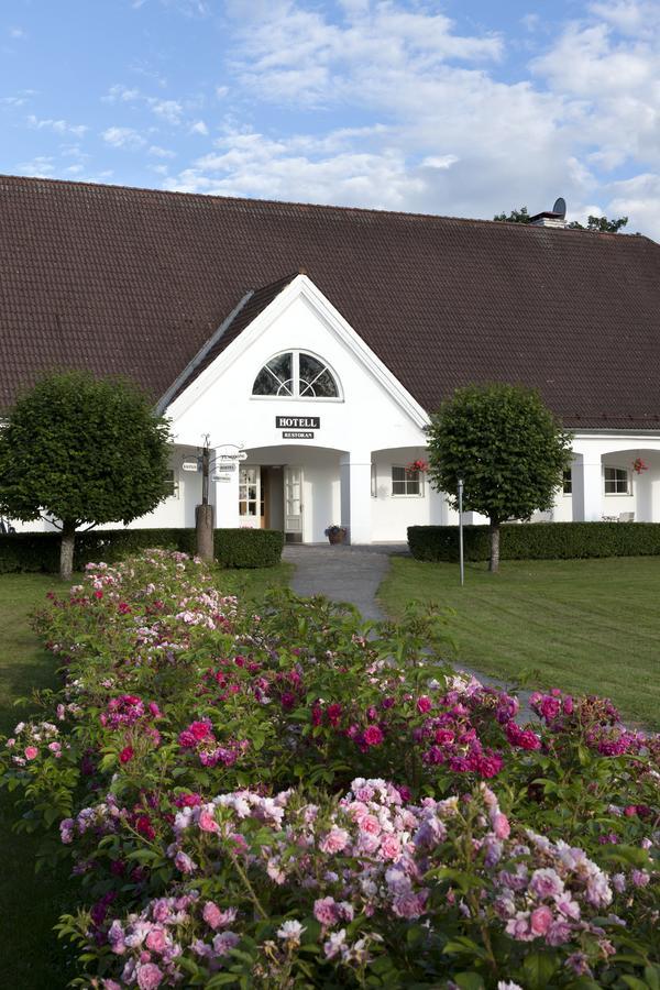 Sagadi Manor Hostel Exterior photo